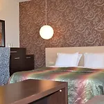 Otel Diamanti 3*