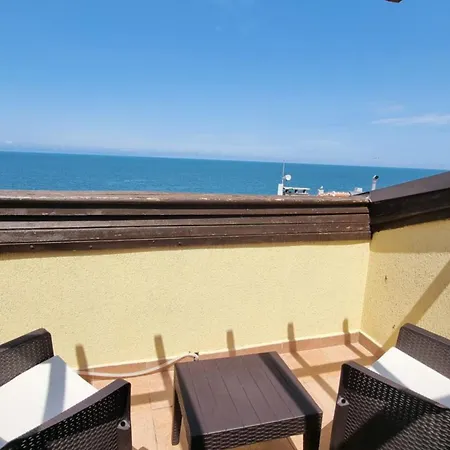 Diamanti Hotell Sozopol