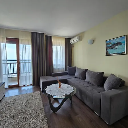 Diamanti 索佐波尔