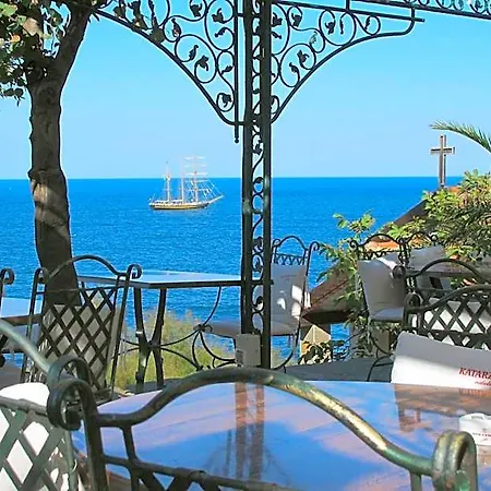 Diamanti 3* Sozopol