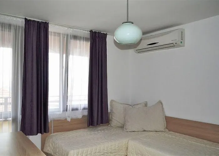 מלון Diamanti 3*